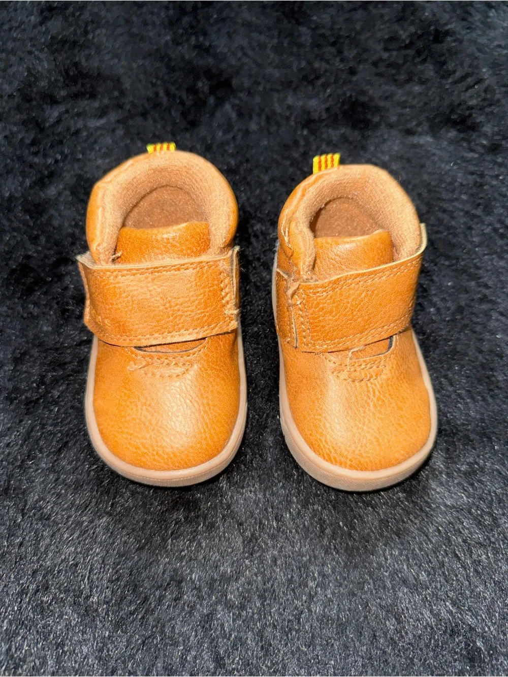Carter’s Toddler High Top Sneakers Size 2M